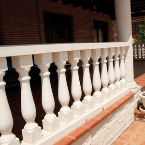 balustrade en pierre reconstituée 1