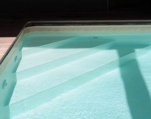 escalier de piscine 1