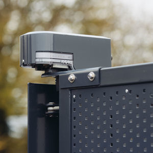 automatisme pour portail battant 1