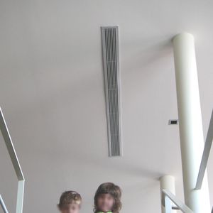 grille de ventilation en aluminium / linéaire / chauffante / pour le soufflage et la reprise d'air
