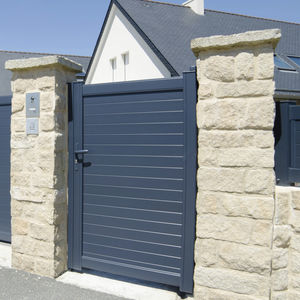 portillon en aluminium 1