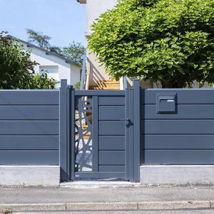 portillon en aluminium 1