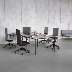 table de réunion contemporaine