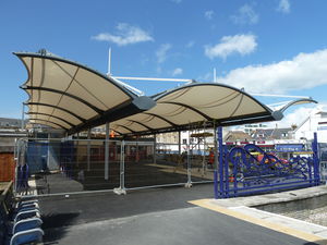 structure tendue auvent 1