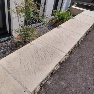 chaperon de mur en pierre