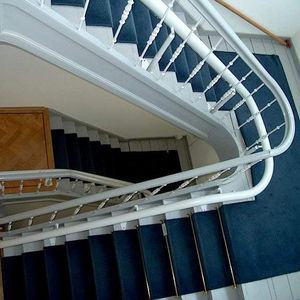 fauteuil monte-escalier d'intérieur