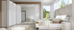 armoire d'angle