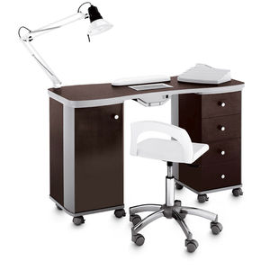 table de manucure avec aspirateur