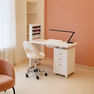 table de manucure avec aspirateur