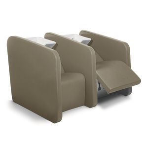 bac à shampoing avec repose-pieds