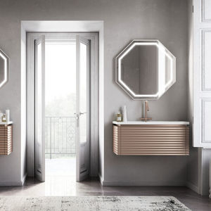 miroir de salle de bain mural