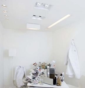 spot encastrable au plafond 1