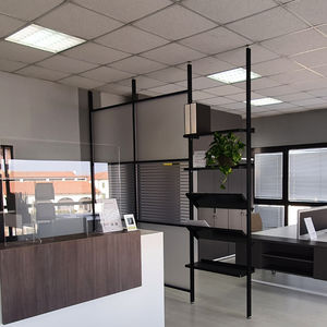 séparateur de bureau au sol 1
