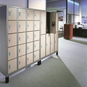 casier vestiaire en acier