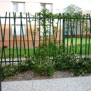 clôture à barreaudage 1