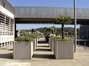 jardinière en béton