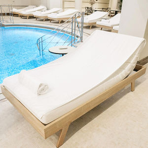 chaise longue contemporaine