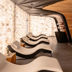 chaise longue contemporaine