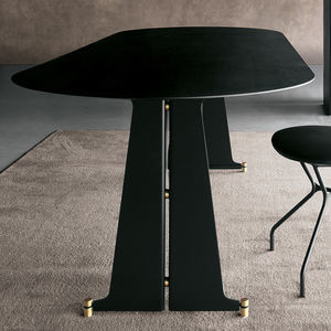 table contemporaine