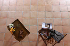 carrelage en terracotta