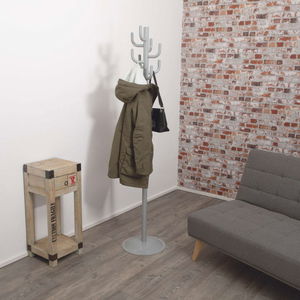 porte-manteau sur pied 1