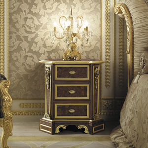 table de chevet classique