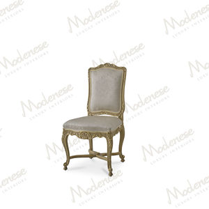 chaise classique 1