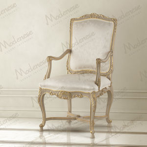 chaise classique 1