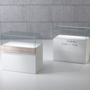 vitrine contemporaine