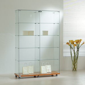 vitrine contemporaine 1