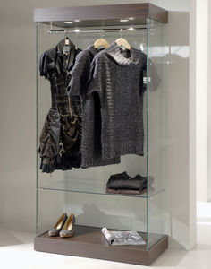 vitrine contemporaine 1
