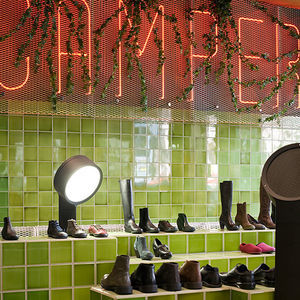 carrelage en céramique émaillée