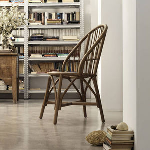 chaise de salle à manger contemporaine / en rotin / noire / grise