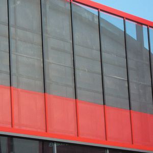 tôle déployée / en aluminium / en acier / pour bardage
