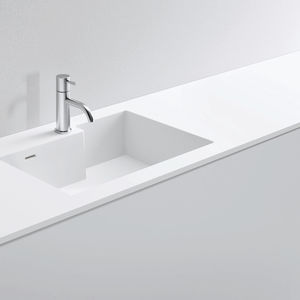 plan vasque en céramique 1