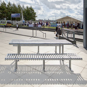 table contemporaine 1