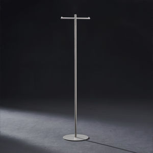 porte-manteau sur pied 1