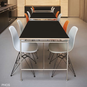 table contemporaine
