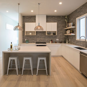 cuisine contemporaine / en bois / avec îlot / en L