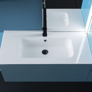 vasque console 1