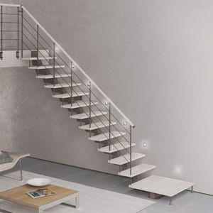 escalier droit / structure en acier / marche en bois / sans contremarche