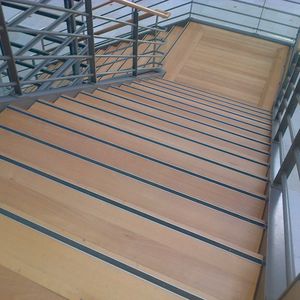 nez de marche en aluminium