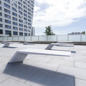 banc public contemporain