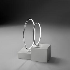 lampe sur pied / contemporaine / en aluminium / en polycarbonate