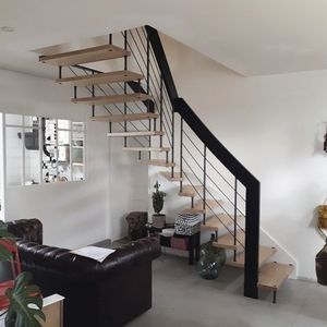 escalier suspendu