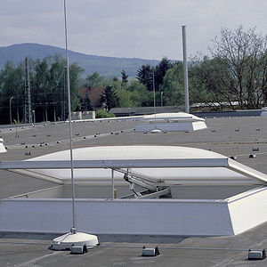 dôme pour éclairage en polycarbonate