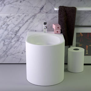 bidet en céramique 1