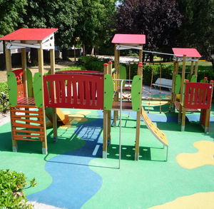 structure de jeu pour aire de jeux