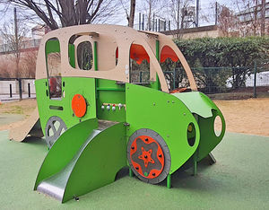 cabane pour enfant pour aire de jeux 1