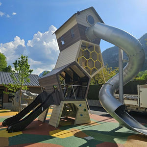 structure de jeu pour aire de jeux